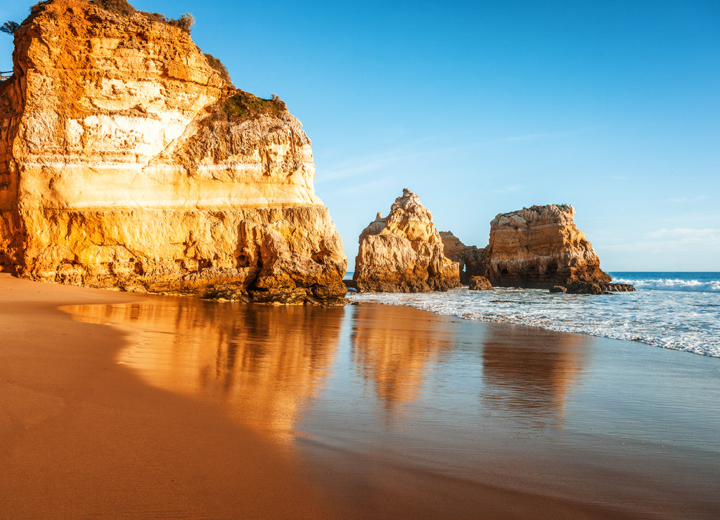 beautiful ocean landscape, the coast of Portugal, the Algarve
