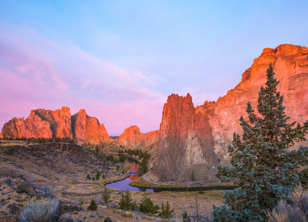 Sunrise at Smith Rock State Park in Oregon USA
