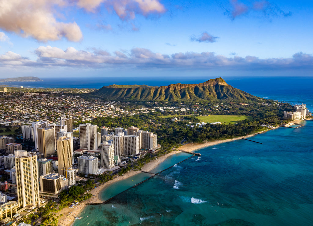 Waikiki skyline with Queen Kapiolani Regional Park, Kuhio Beach, and Diamond Head in the background, Hawaii