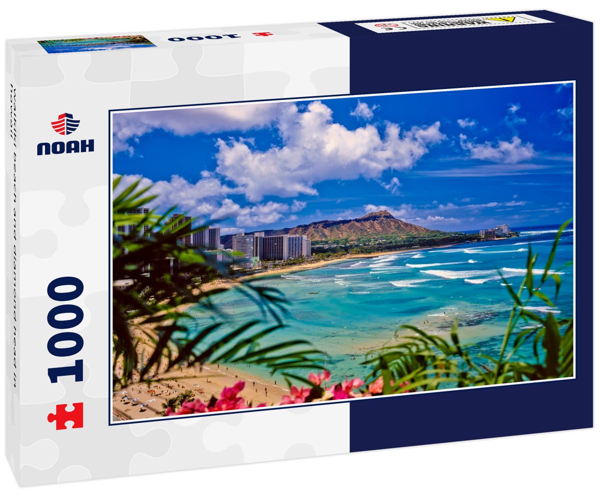 waikiki beach and diamond head in hawaii