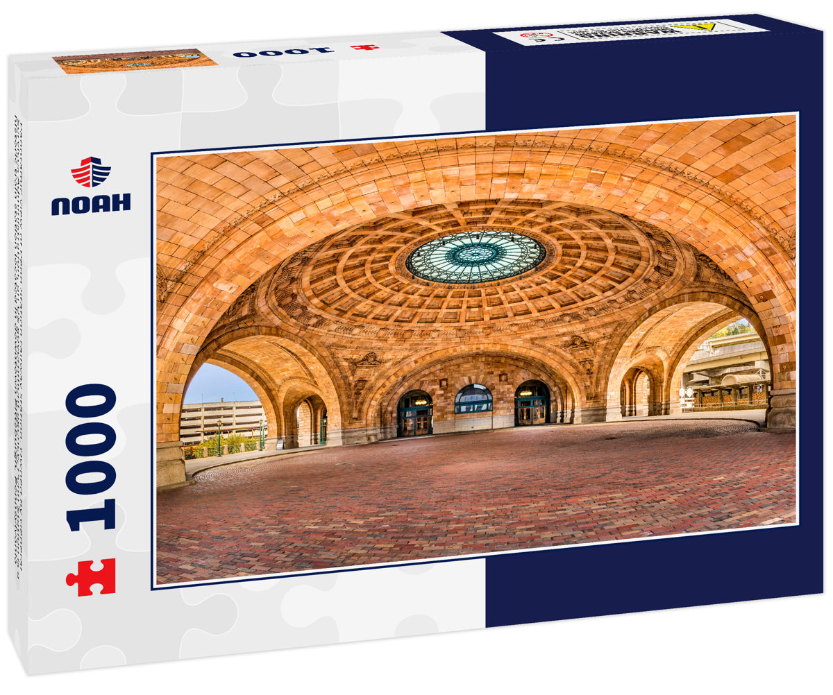 Panoramic view of Penn Station railway station. Owned by General Services Administration, an US government agency, Penn Station is a historic train station located in downtown Pittsburgh, Pennsylvania
