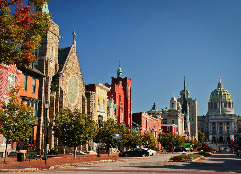 Long street of historical part of Harrisburg in Pennsylvania, US