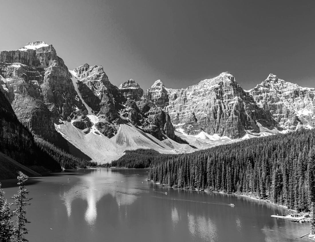 Noah Jigsaw Puzzle Market place in Bad Sooden Allendorf, Hessen, Germany in black white 1000 pieces
