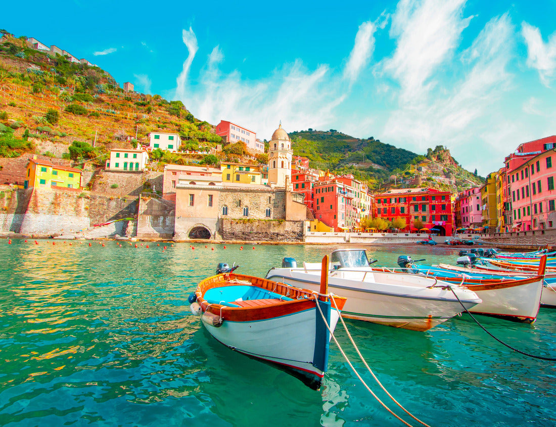 Noah Jigsaw Puzzle fishing boat in Vernazza - Cinque Terre on the mountain near the Mediterranean Sea in Liguria - Italy 1000 pieces