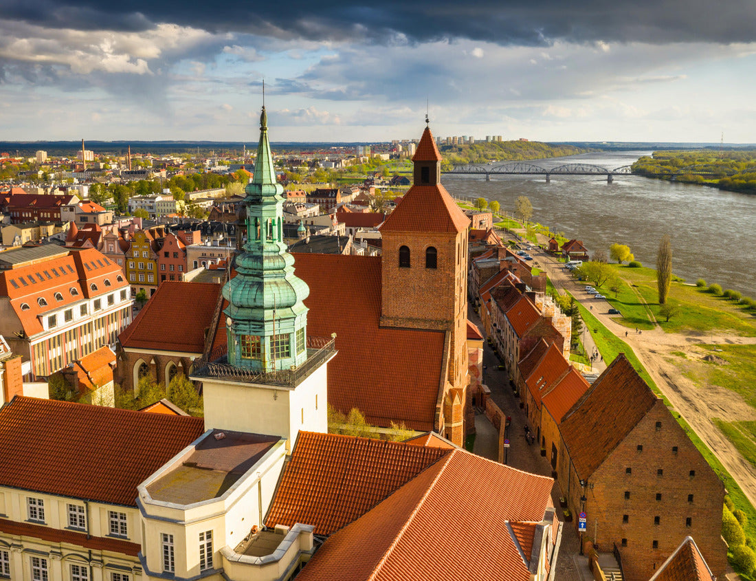 Noah Jigsaw Puzzle Grudziadz city over the Vistula in the afternoon sun. Poland 1000 pieces