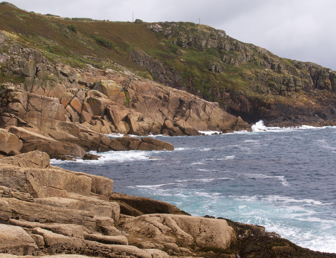 Noah Jigsaw Puzzle Boscawen Cliffs at Chough Zawn, Zawn Gamper and Tater-du lighthouse 1000 pieces