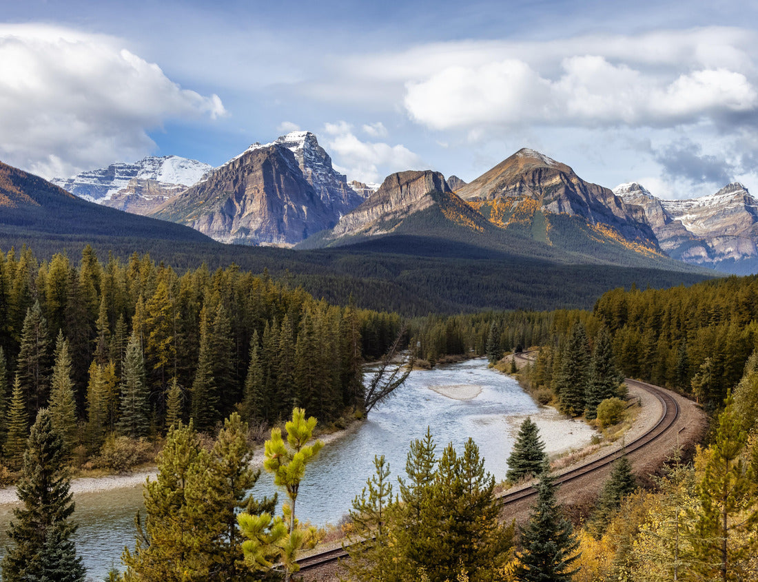 Noah Jigsaw Puzzle Canadian Rocky landscape. Autumn season skyscrapers sunny sky. Lake Louise, Banff National Park, Alberta, Canada 1000 pieces