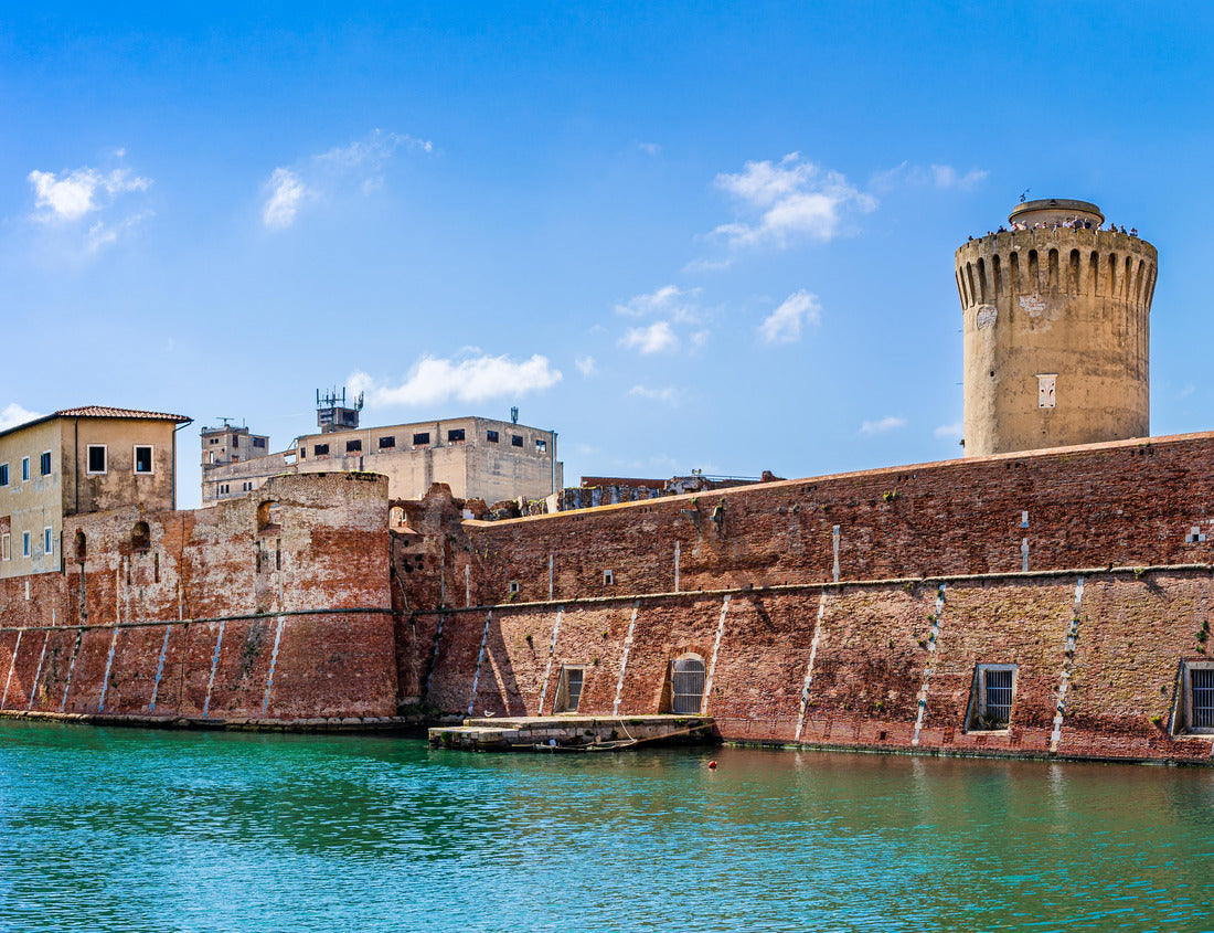 Noah Jigsaw Puzzle Livorno, Tuscany, Italy: the old fortress, medieval fortress on the Mediterranean in the port of Livorno 1000 pieces