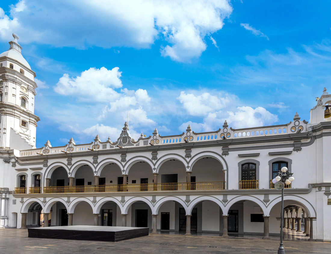Noah Jigsaw Puzzle Mexico, City Palace of Veracruz and colonial streets in the historic center 1000 pieces