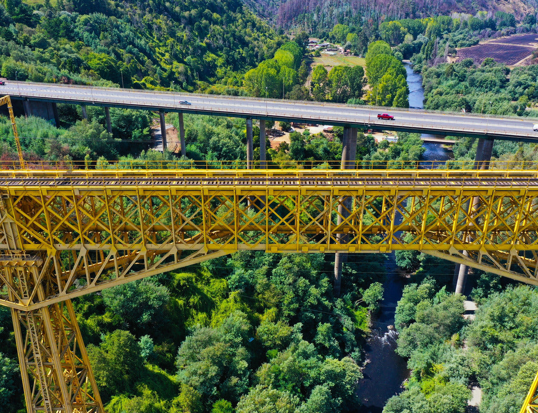 Noah Jigsaw Puzzle Malleco Viaduct in Chile 1000 pieces