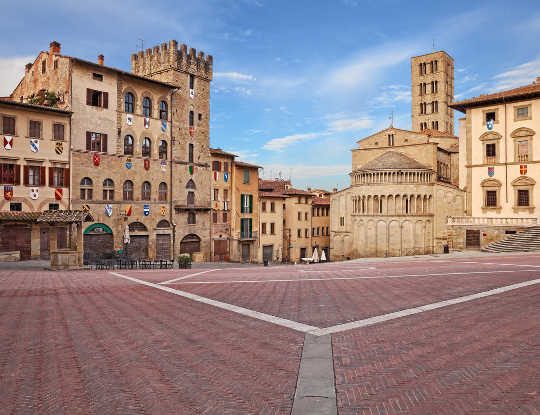 Noah Jigsaw Puzzle Arezzo, Tuscany, Italy: the main square Piazza Grande with the medieval church and buildings, in the old town of the ancient Italian city of art 1000 pieces