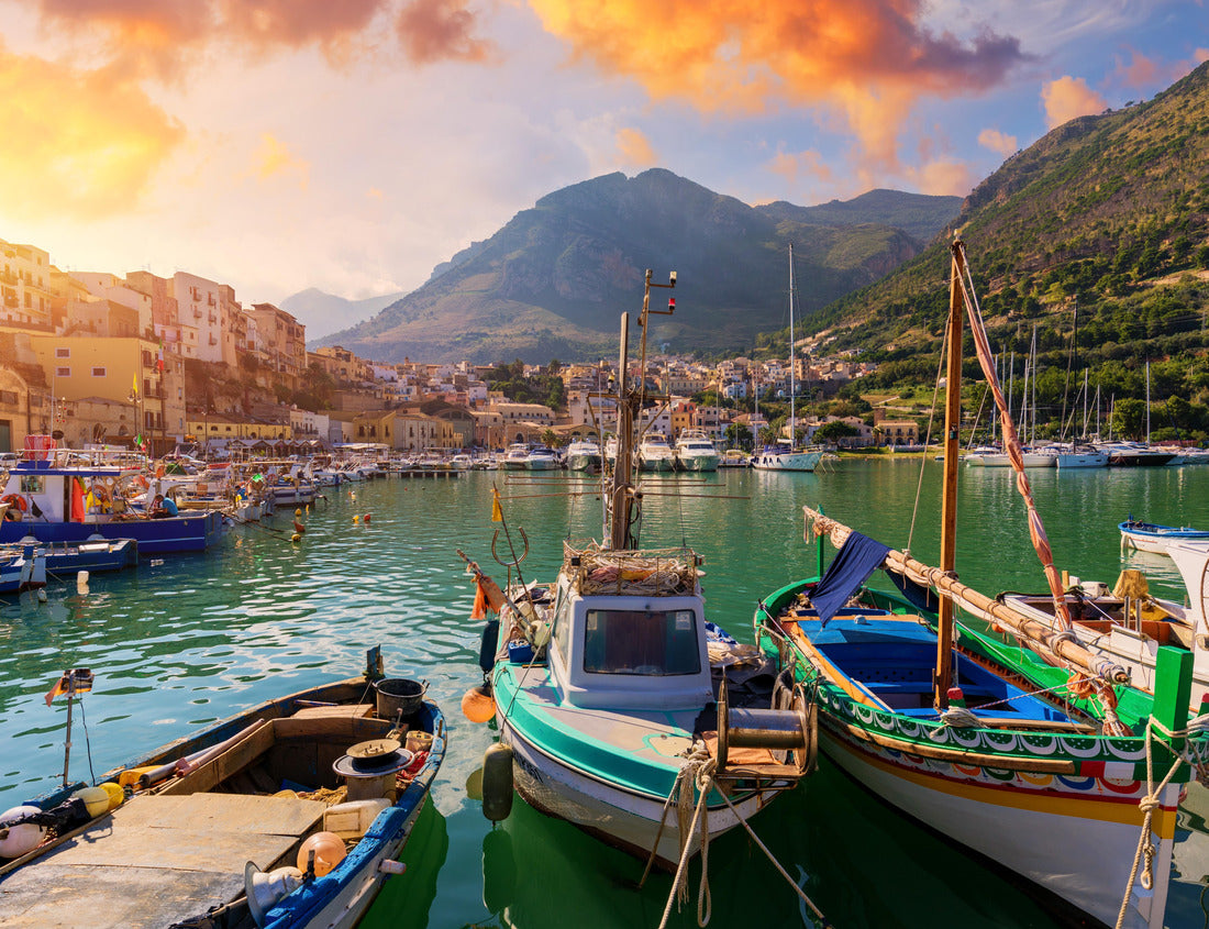 Noah Jigsaw Puzzle Castellammare del Golfo city (Gulf of Castellammare) on the Mediterranean Sea, Trapany, Sicily, Italy. The city of Castellammare del Golfo in the province of Trapani in Sicily Italy 1000 pieces