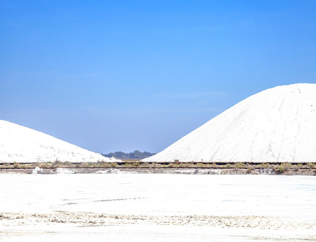 Noah Jigsaw Puzzle Aigues Mortes, Salt Lakes, France 1000 pieces