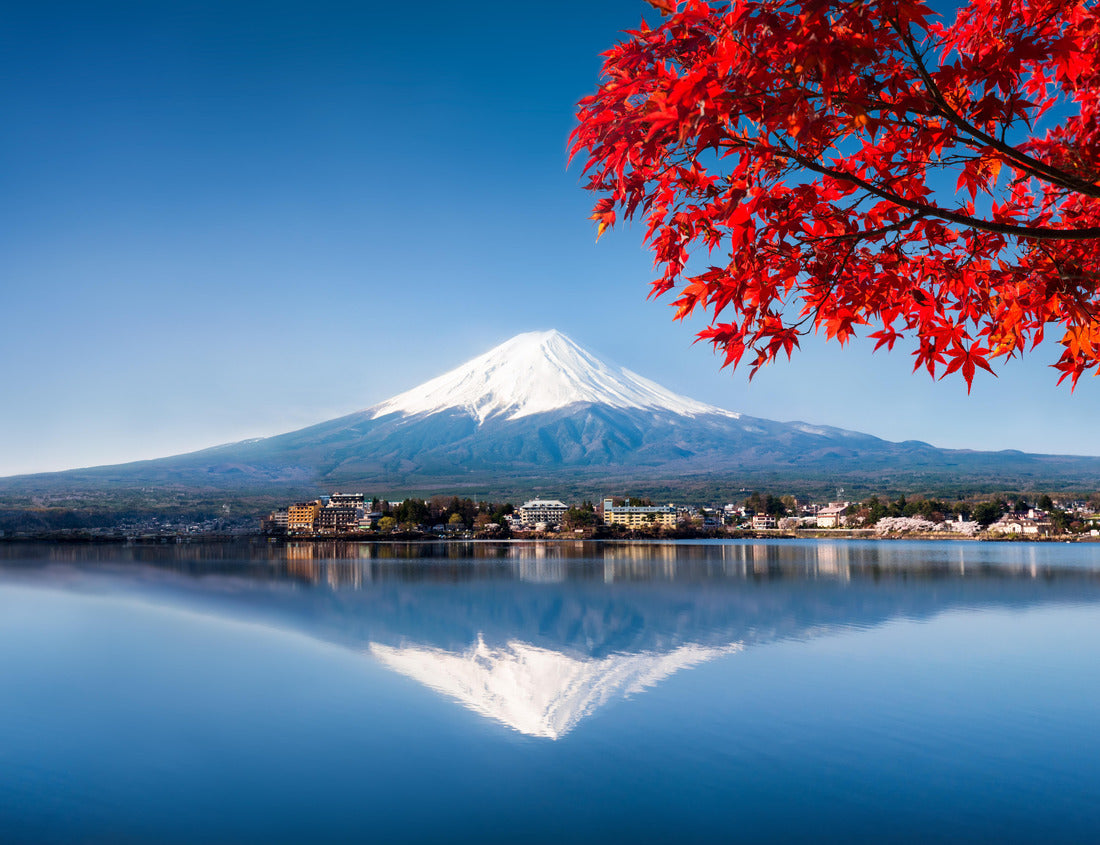 Noah Jigsaw Puzzle Mount Fuji with red maple leaves, Lake Kawaguchi, Yamanashi Prefecture, Japan 1000 pieces