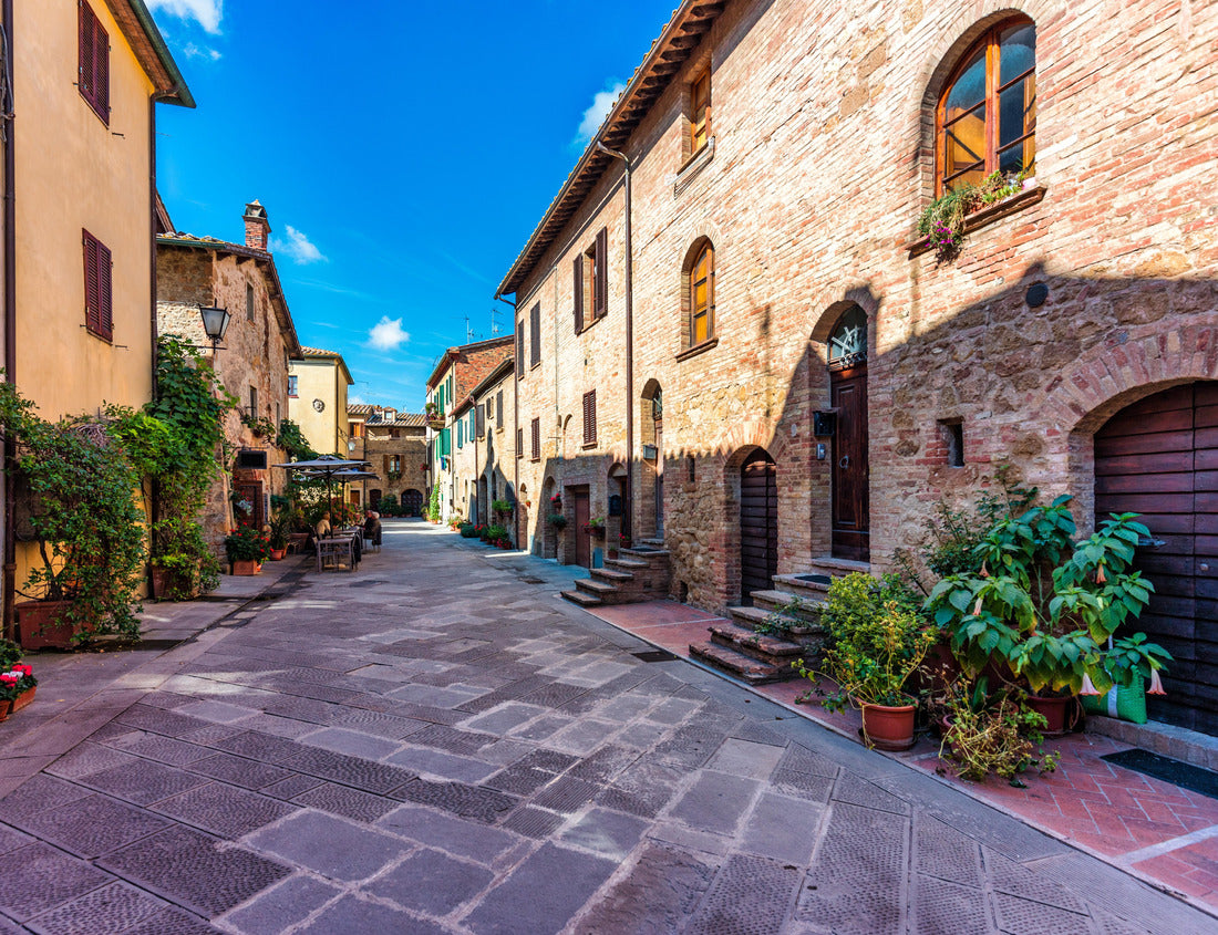 Noah Jigsaw Puzzle Cozy road with colorful flowers, Pienza, Tuscany, Italy, Europe. Narrow road in the charming town of Pienza in Tuscany. Beautiful streets of the small and historic village of Pienza, Italy 1000 pieces