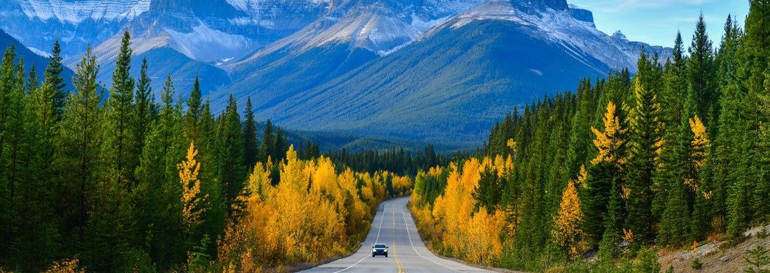 Noah Jigsaw Puzzle Catarata del Toro waterfall with surrounding mountains in Costa Rica Panorama 1000 Pieces