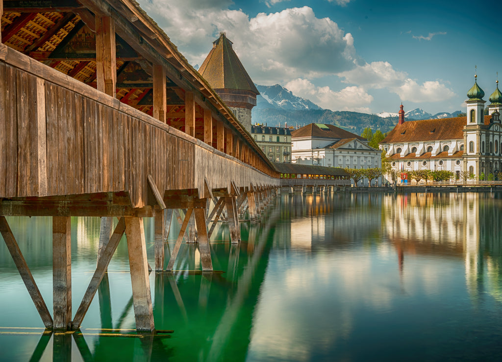 Historic city center of Lucerne with famous Chapel Bridge and lake Lucerne (Vierwaldstattersee), Canton of Lucerne, Switzerland