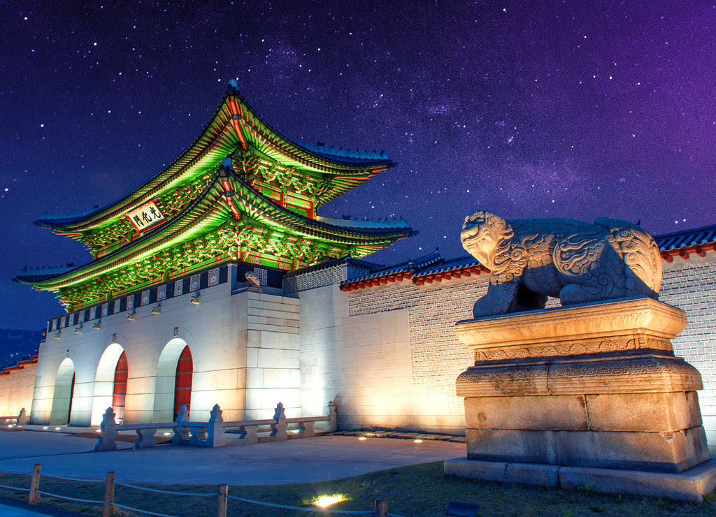 Gyeongbokgung palace and Milky Way in Seoul, South Korea