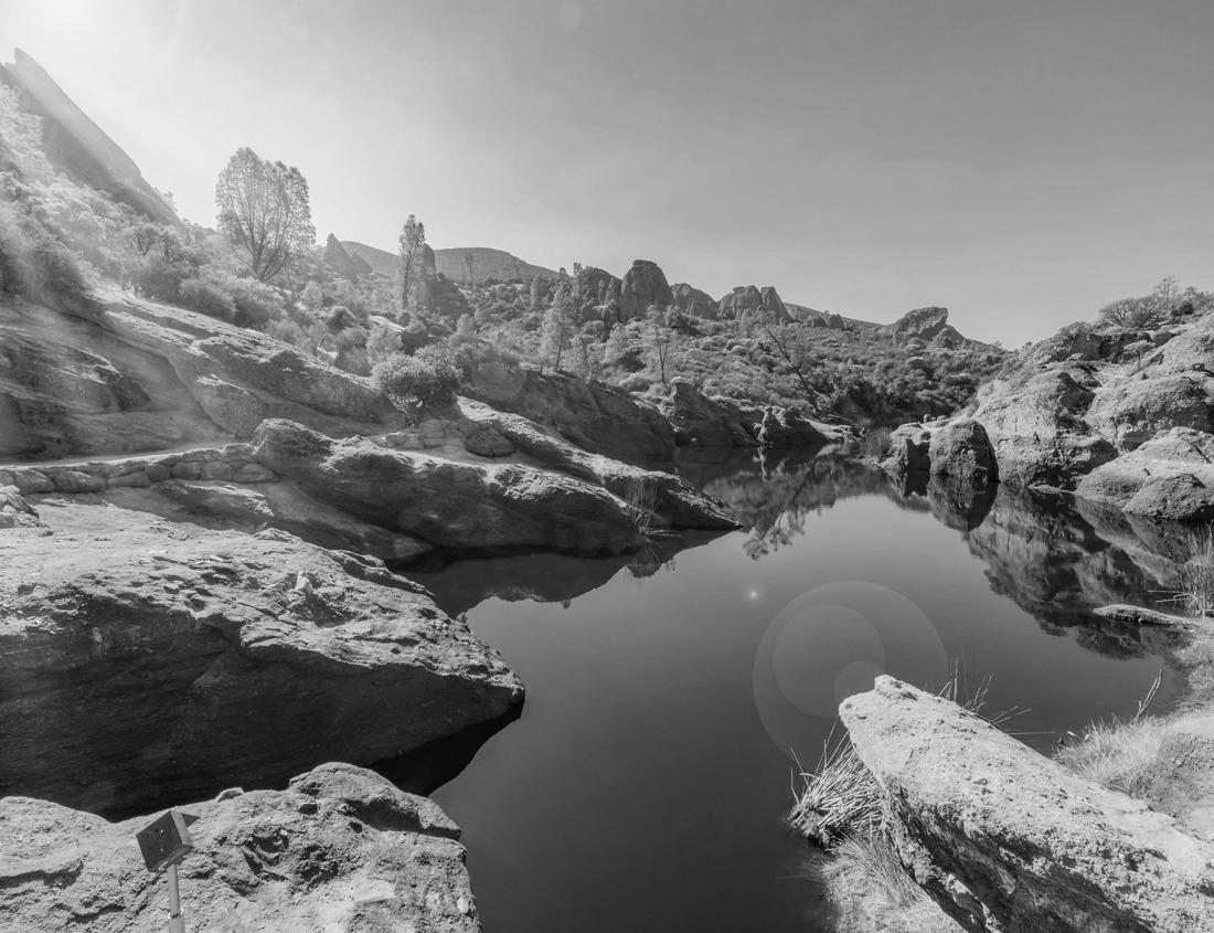Noah Jigsaw Puzzle Daytime aerial view of historic downtown Folsom, California, USA in black white 1000 pieces