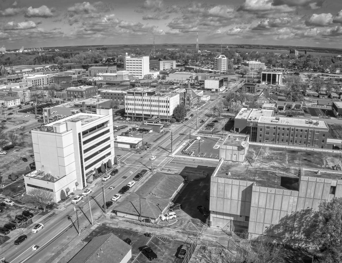 Noah Jigsaw Puzzle El Paso, Texas, USA downtown city skyline at dusk with Juarez, Mexico in the distance in black white 1000 pieces