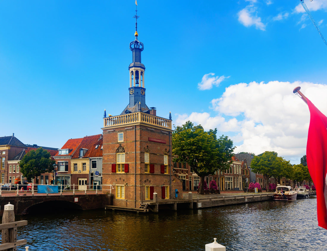 Noah Jigsaw Puzzle Exterior view of the Accijnstoren tower of Alkmaar on the bank of the canal, province of North Holland, Netherlands 1000 pieces