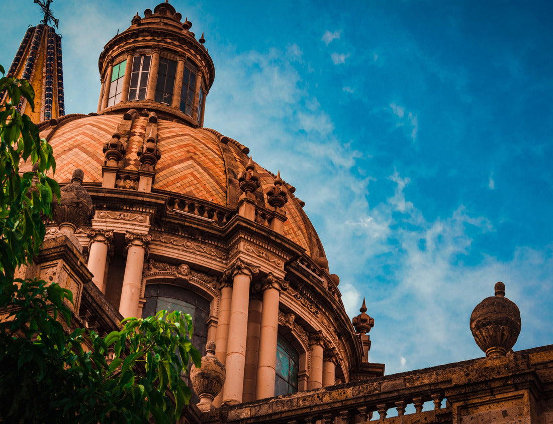 Noah Jigsaw Puzzle Dome of a historic building in Guadalajara, Jalisco, Mexico 1000 pieces