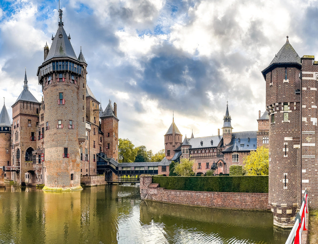 Noah Jigsaw Puzzle Castle De Haar or Kasteel de haar in Utrecht, Netherlands 1000 pieces