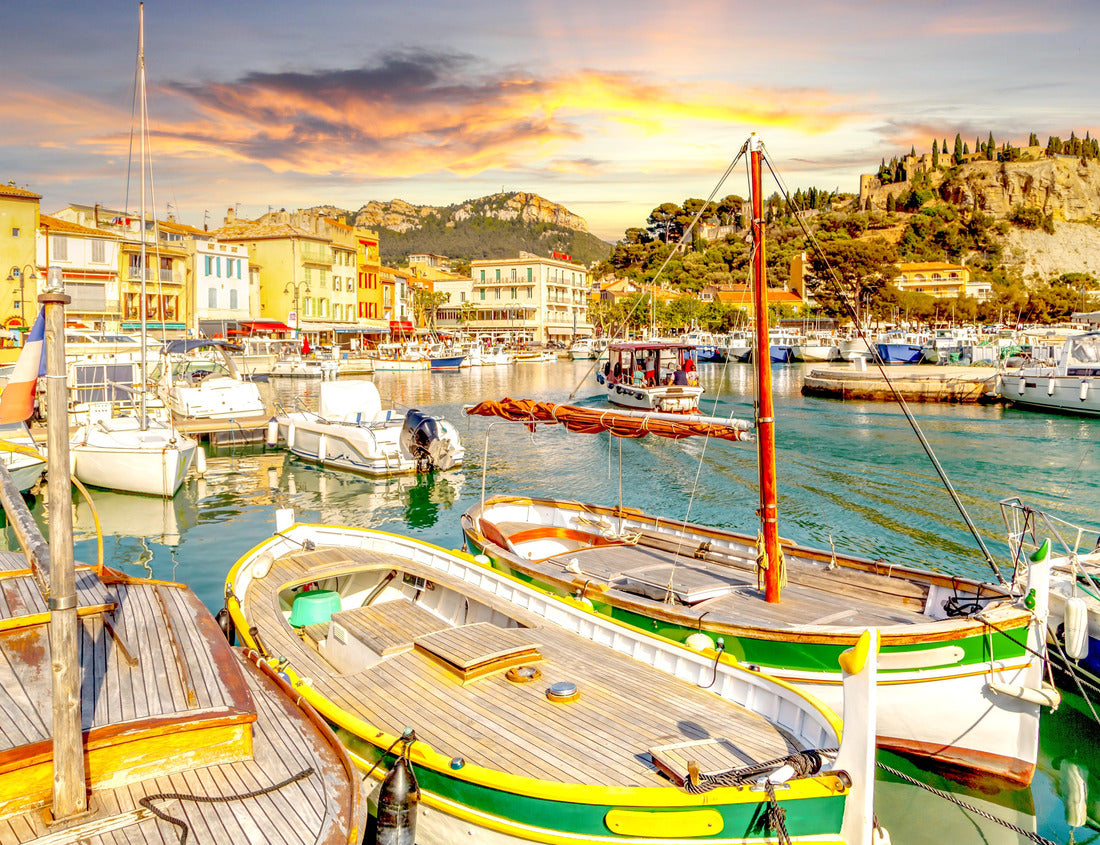 Noah Jigsaw Puzzle Harbor of Cassis, French Riviera, France 1000 pieces