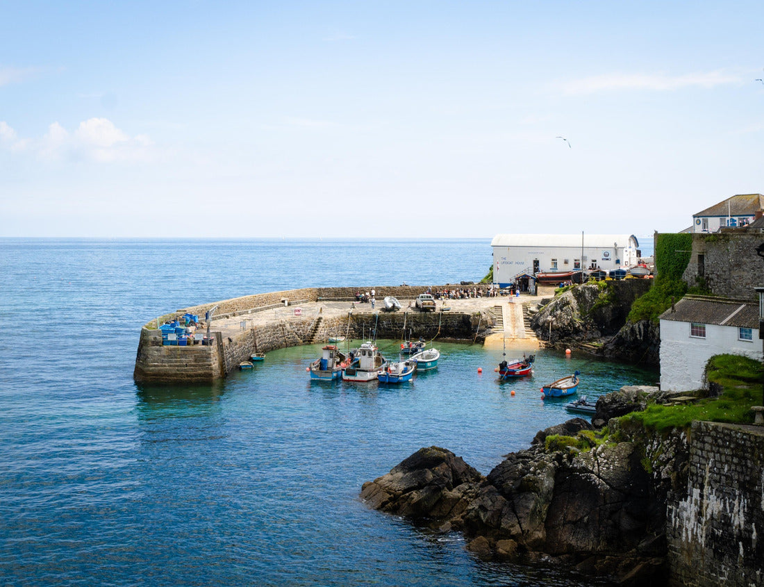 Noah Jigsaw Puzzle Coverack Harbor in Cornwall, United Kingdom 1000 pieces