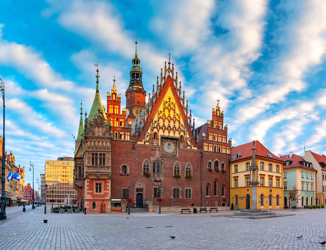 Noah Jigsaw Puzzle Multicolored houses and town hall at Market Square at sunset, Old Town of Wroclaw, Poland 1000 pieces