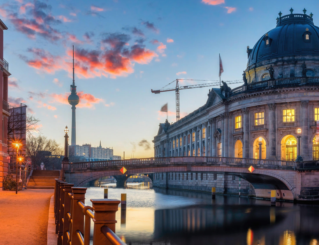 Noah Jigsaw Puzzle Museum Island on the Spree and TV tower in the background at sunrise, Berlin, Germany 1000 pieces