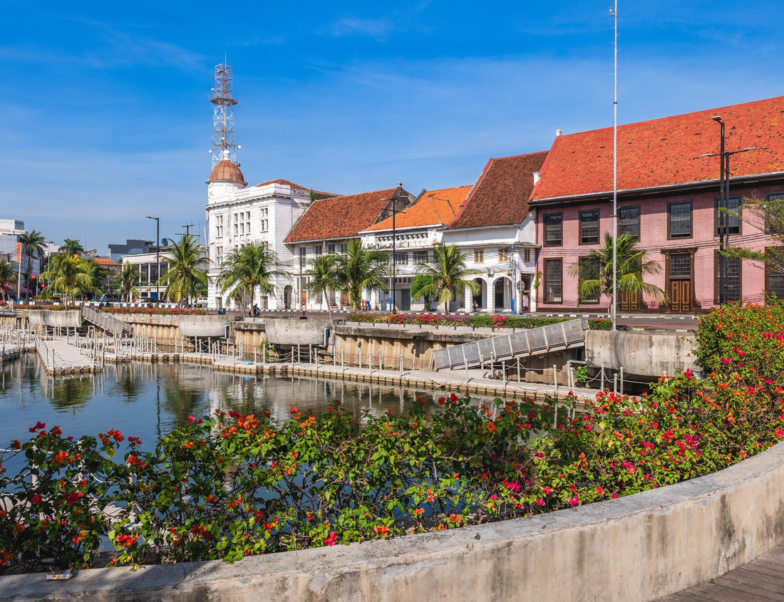 Noah Jigsaw Puzzle Kota Tua, Jakarta old town, the original downtown area of Jakarta, Indonesia 1000 pieces