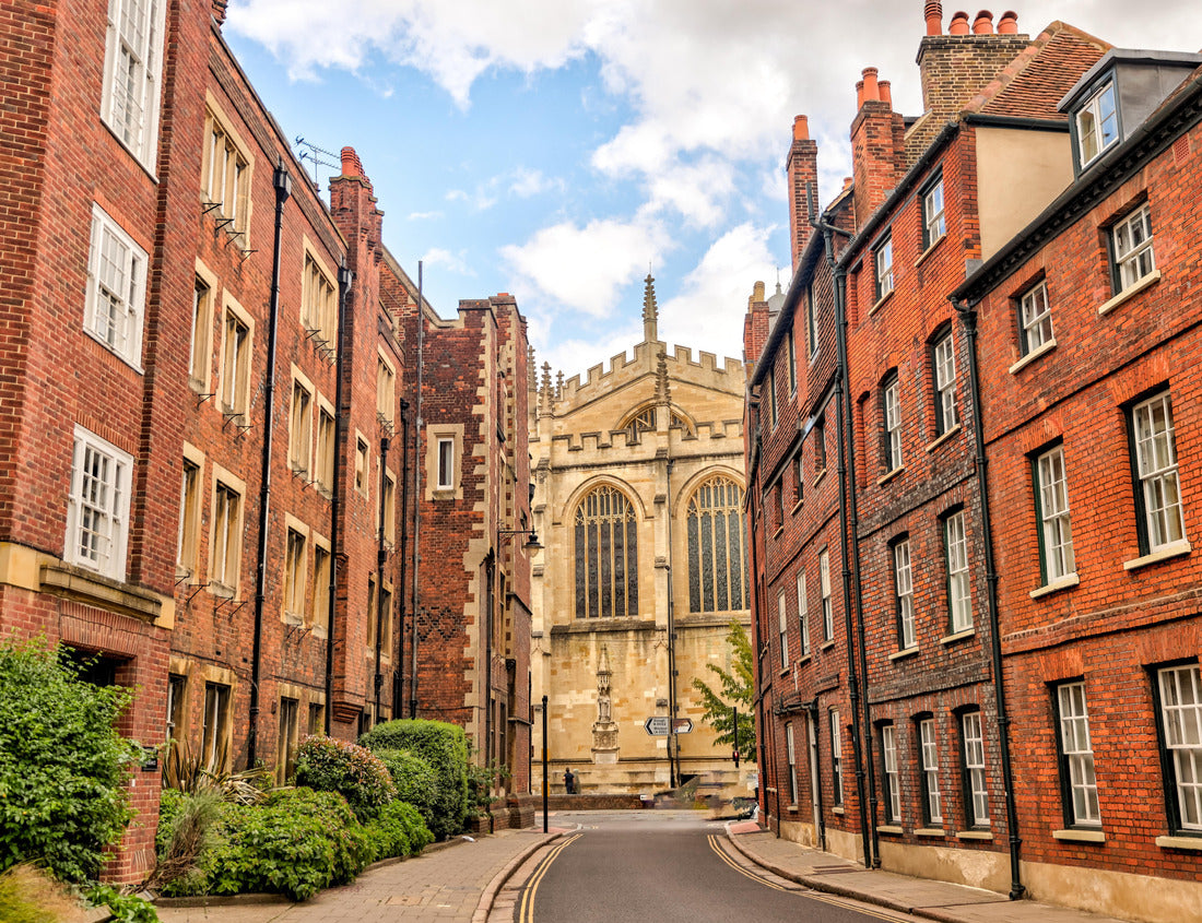 Noah Jigsaw Puzzle Eton, UK: majestic buildings on and around the campus of Eton College in the United Kingdom 1000 pieces