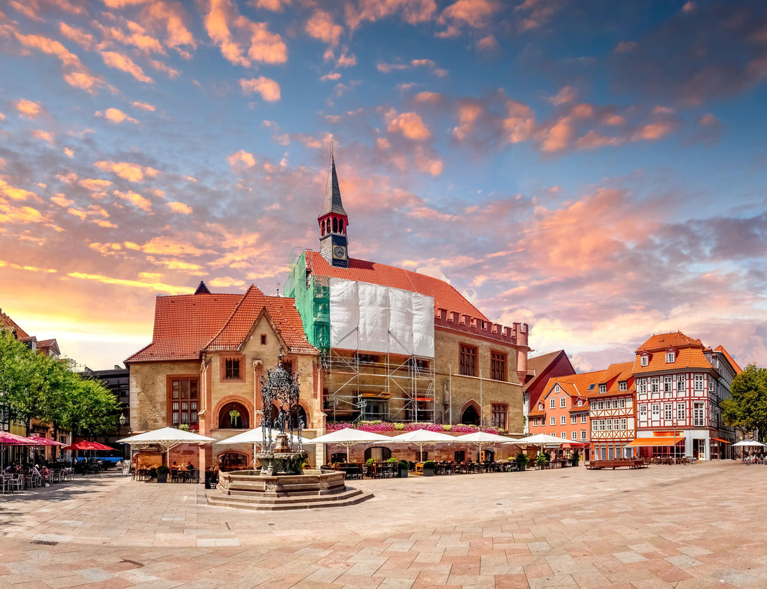 Noah Jigsaw Puzzle City hall, Historical city of Göttingen, Lower Saxony, Germany 1000 pieces