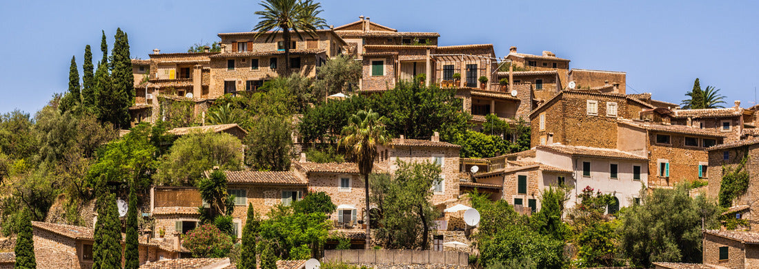 Noah Jigsaw Puzzle Deià, Majorca Panorama 1000 Pieces