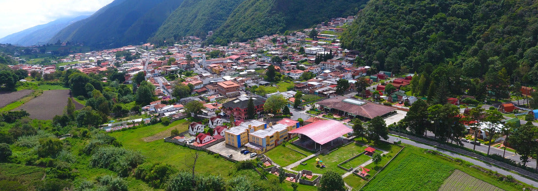 Noah Jigsaw Puzzle Gorge with Granni waterfall. Waterfall in a narrow gorge in the Thjorsardalur valley in Iceland Panorama 1000 Pieces