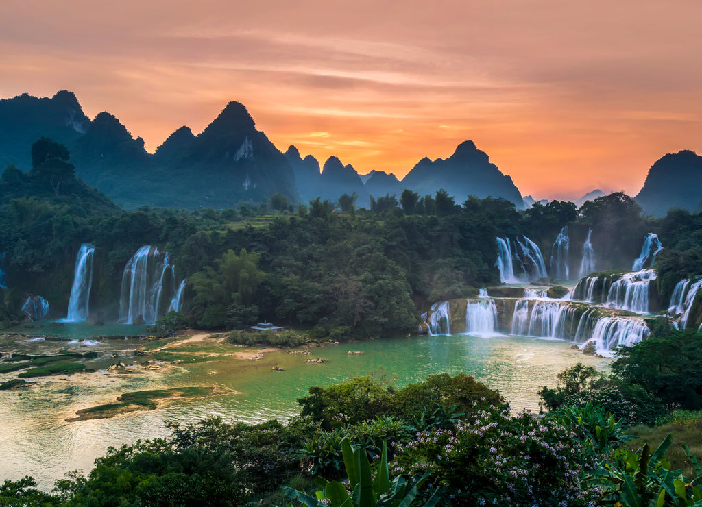 Detian Falls in Guangxi, China and Banyue Falls in Vietnam