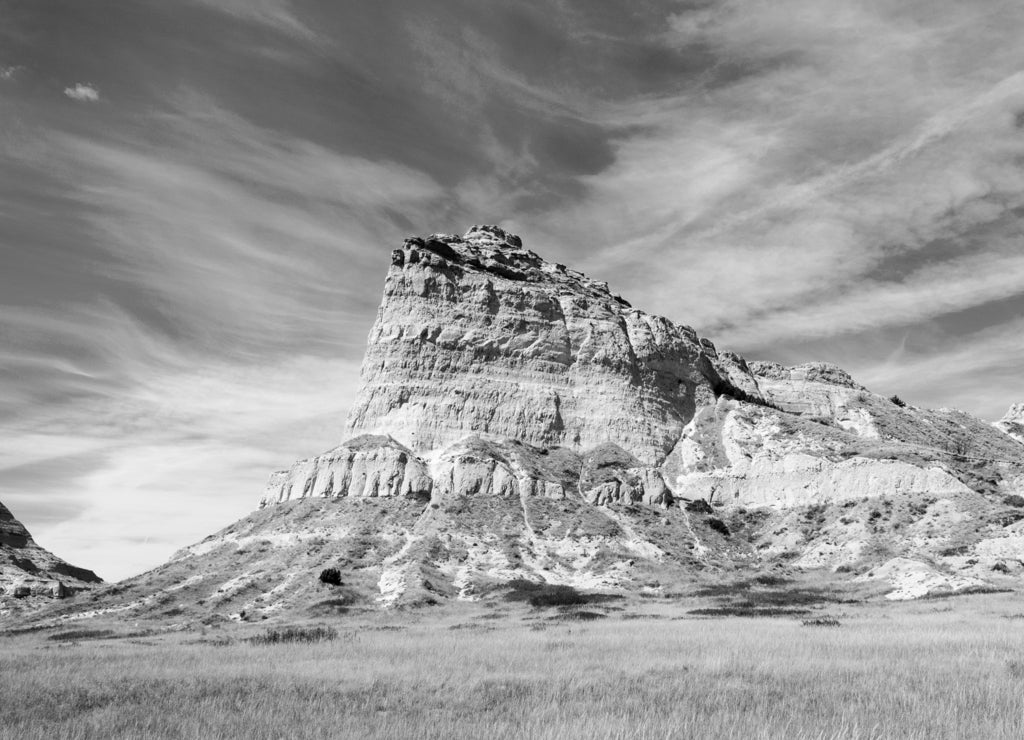 Scotts Bluff National Monument, Nebraska in black white