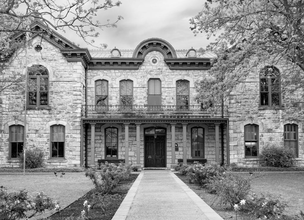 Fredericksburg Memorial Library, Texas in black white