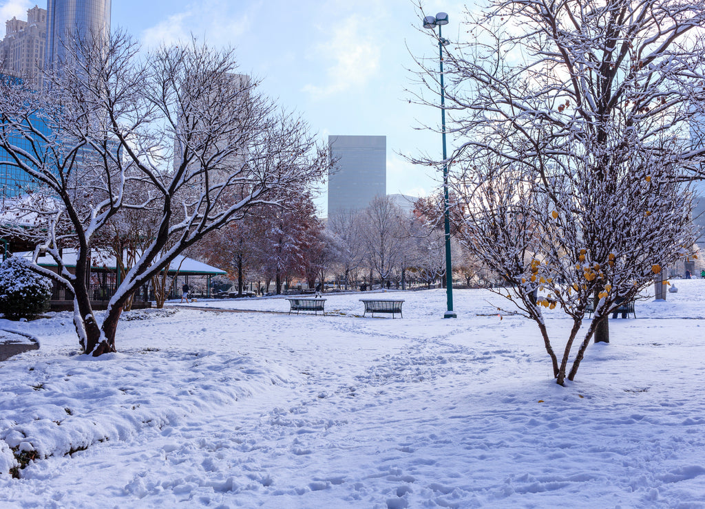 Scenic rare heavy snowfall downtown Atlanta, Georgia, US