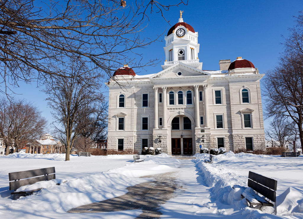 Old courthouse in Carthage, Illinois