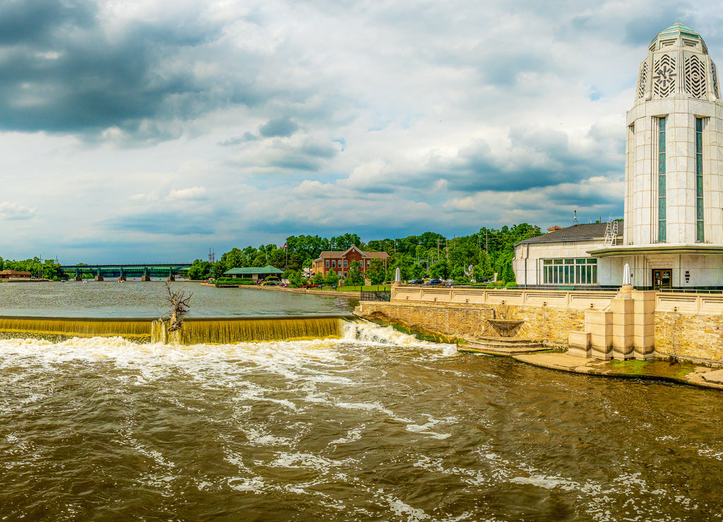 St Charles and the Fox River, Illinois