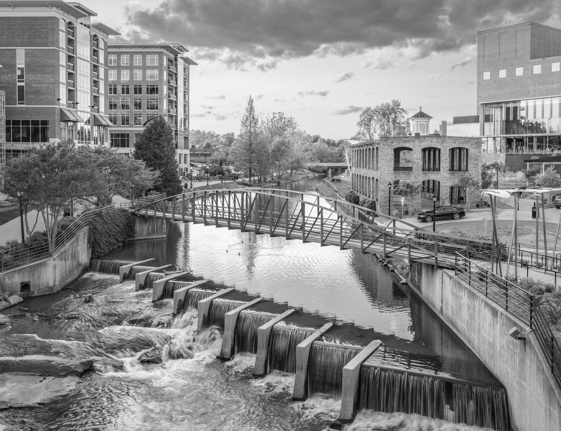 Noah Jigsaw Puzzle Kea'au Beach Park rocky scenes in Oahu Hawaii in black white 1000 pieces