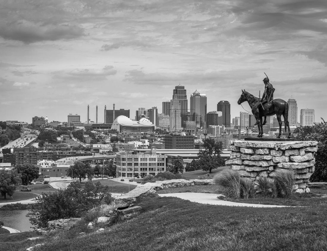 Noah Jigsaw Puzzle Little Rock, Arkansas, USA downtown skyline on the Arkansas River at dawn in black white 1000 pieces
