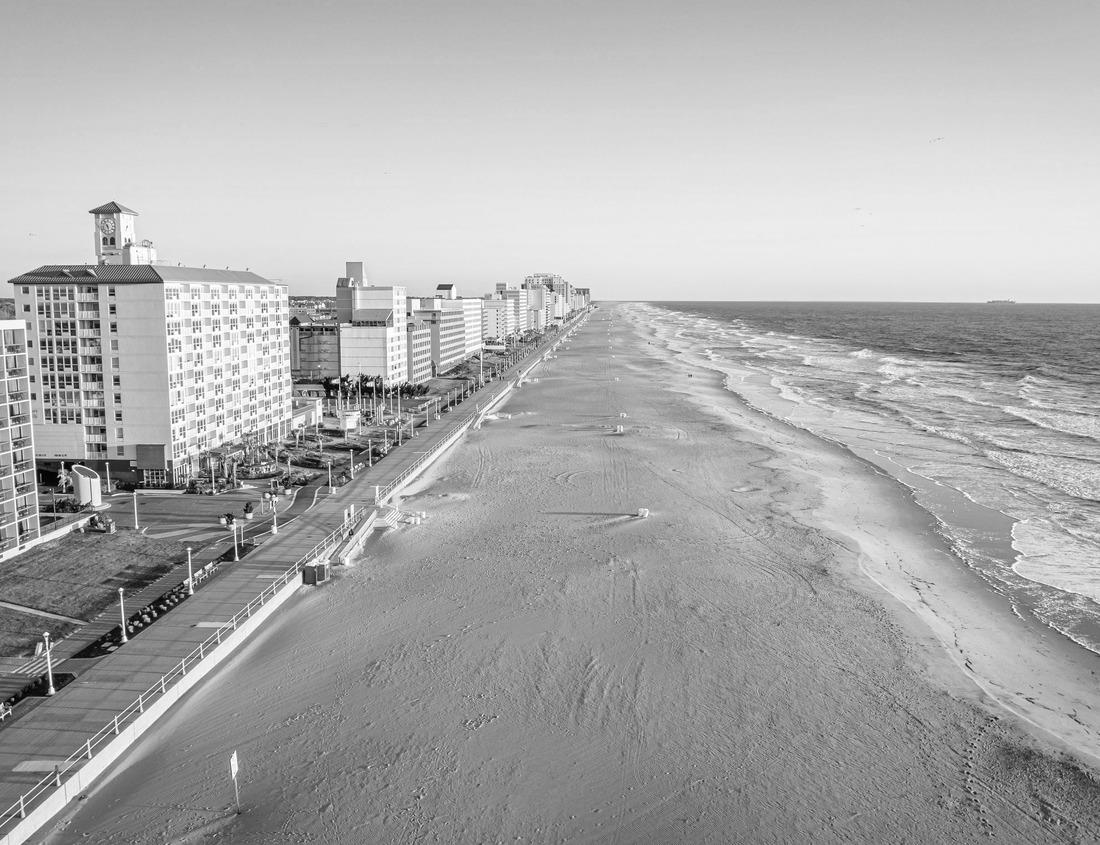 Noah Jigsaw Puzzle Mountain Sunset Views from the Trail Ridge Road, Rocky Mountain National Park, Colorado in black white 1000 pieces