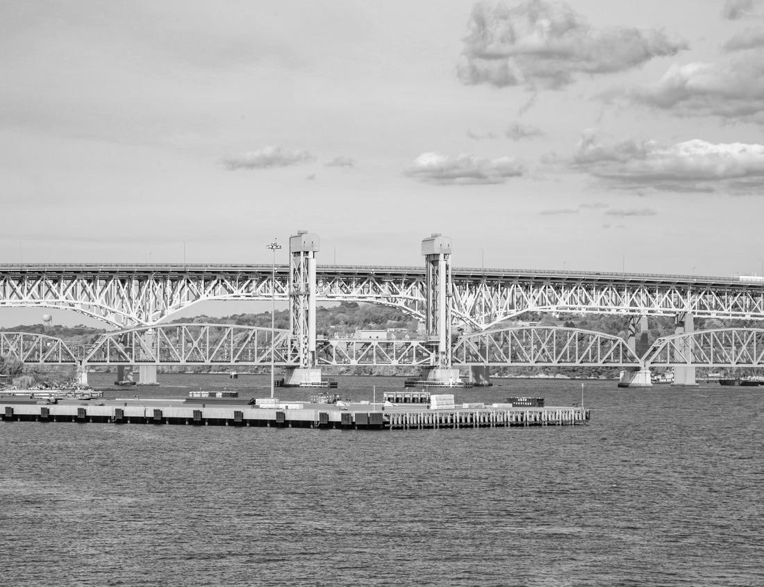 Noah Jigsaw Puzzle Columbus, Ohio, USA skyline on the Scioto River in the afternoon in black white 1000 pieces