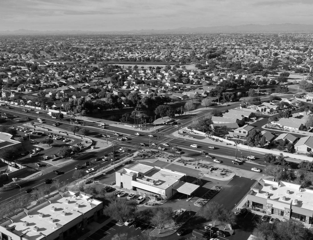 Noah Jigsaw Puzzle Aerial view of Truro, the capital of Cornwall, England, United Kingdom in black white 1000 pieces