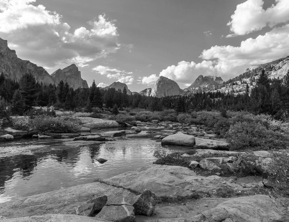 Noah Jigsaw Puzzle Crescent Bay of Laguna Beach, Orange County, California USA in black white 1000 pieces