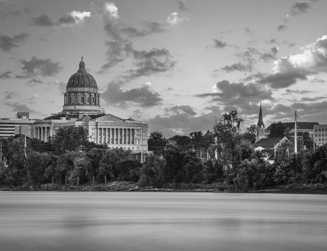 Noah Jigsaw Puzzle New York, New York, USA Lower Manhattan city skyline rooftop view at dusk in black white 1000 pieces