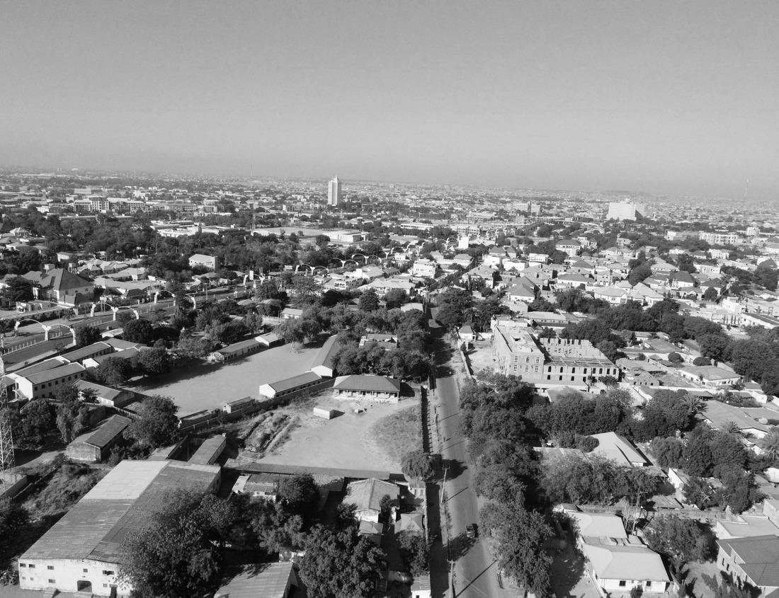 Noah Jigsaw Puzzle Discover Uthina. Tunisia's remarkable archaeological site on the road to Zaghouan in black white 1000 pieces